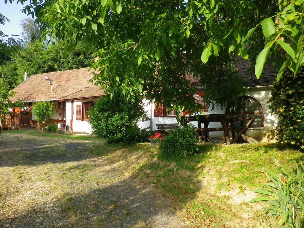 Makfa Vendeghaz Hotel Vasvár Esterno foto